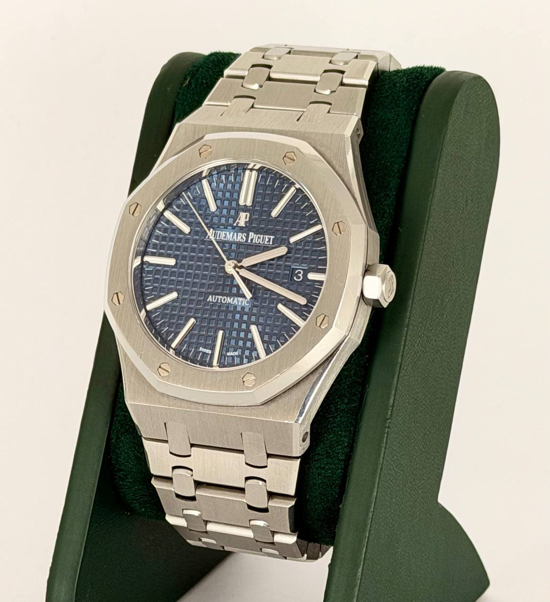 Audemars Piguet Royal Oak Selfwinding With Archive Papers mint
