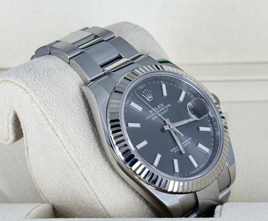 Rolex Datejust II with box and papers 2020 very good condition